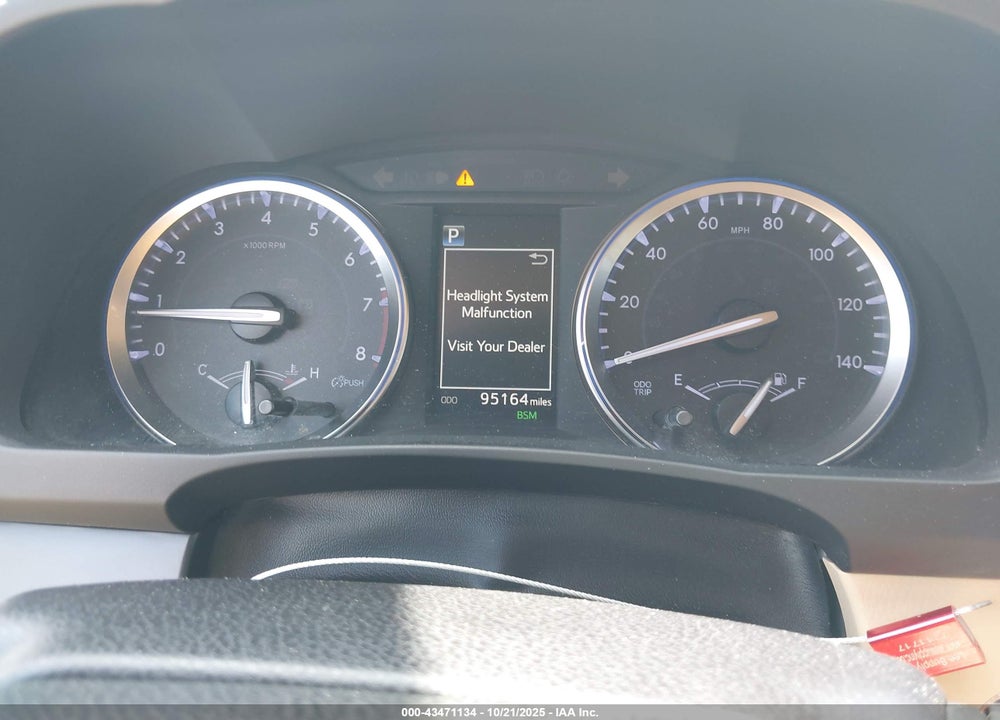 2018 TOYOTA HIGHLANDER XLE VIN: 5TDKZRFH8JS537522