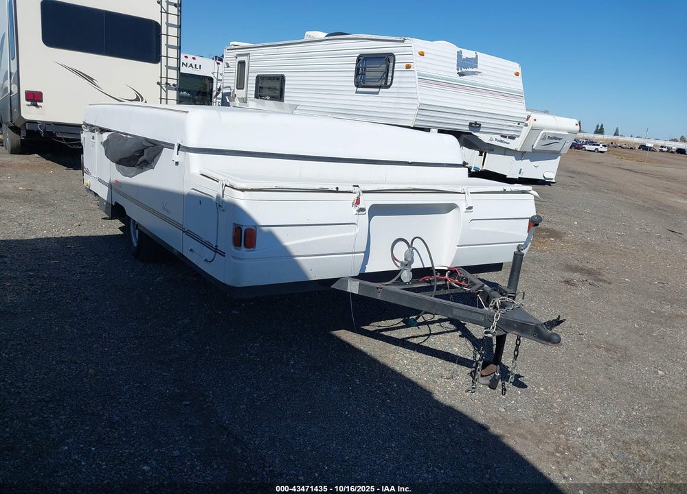 2001 COLEMAN WESTLAKE VIN: 4CP694H1217239502