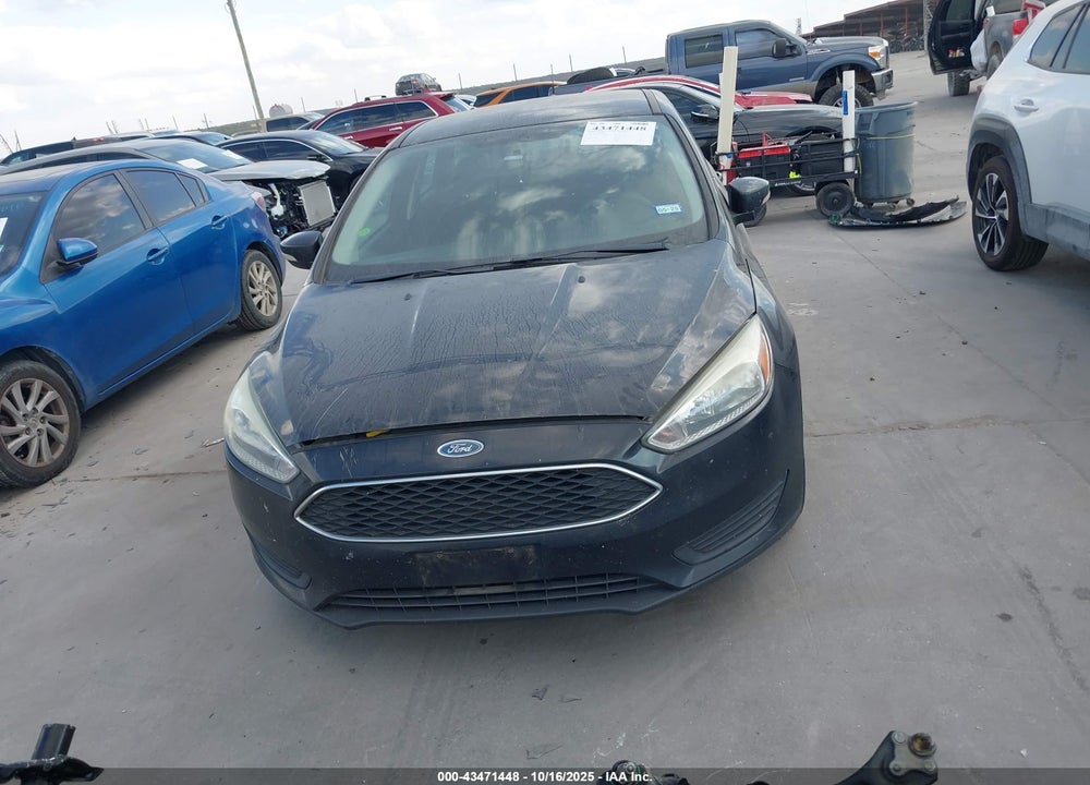 2016 FORD FOCUS SE VIN: 1FADP3K28GL259637