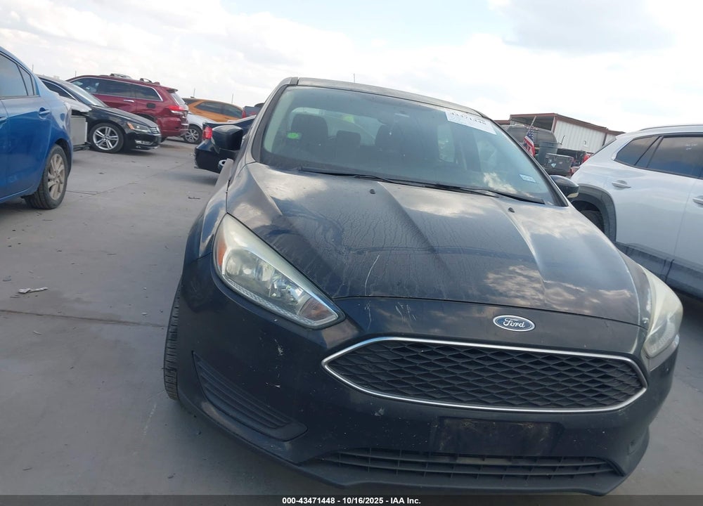 2016 FORD FOCUS SE VIN: 1FADP3K28GL259637