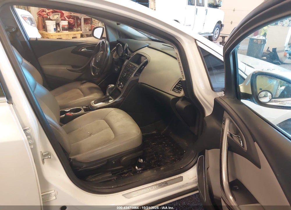 2014 BUICK VERANO VIN: 1G4PP5SK0E4126330