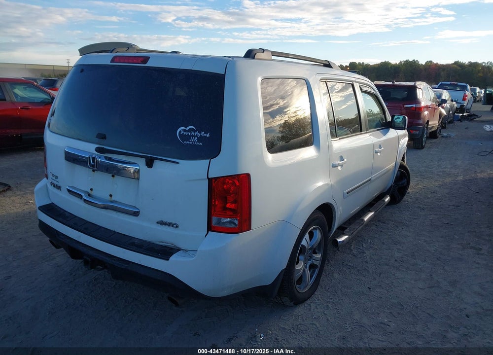 2014 HONDA PILOT VIN: 5FNYF4H60EB011669