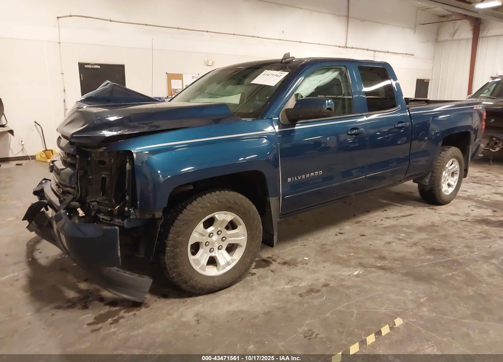 2017 CHEVROLET SILVERADO 1500 2LT VIN: 1GCVKREC7HZ102099