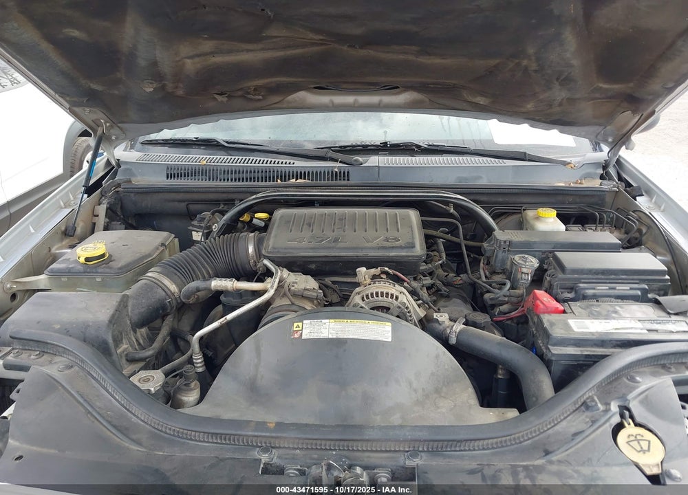 2007 JEEP GRAND CHEROKEE LAREDO VIN: 1J8HR48P27C570780