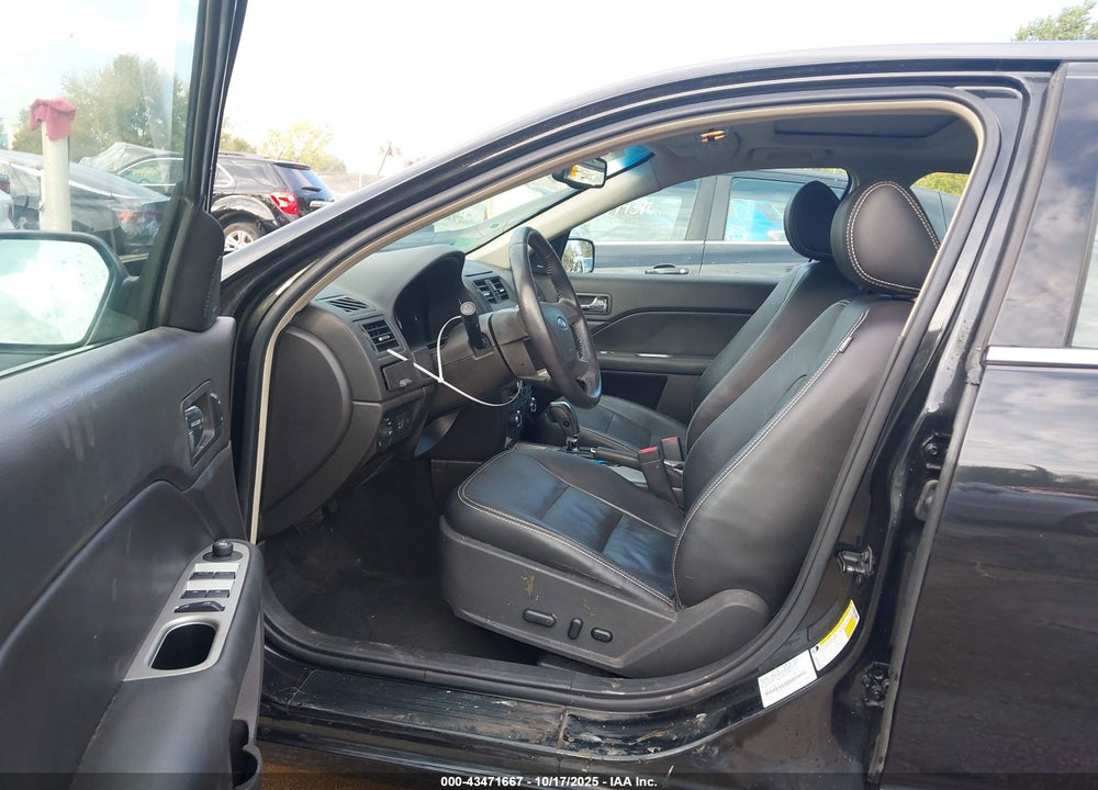 2011 FORD FUSION VIN: 3FAHP0JA0BR107791