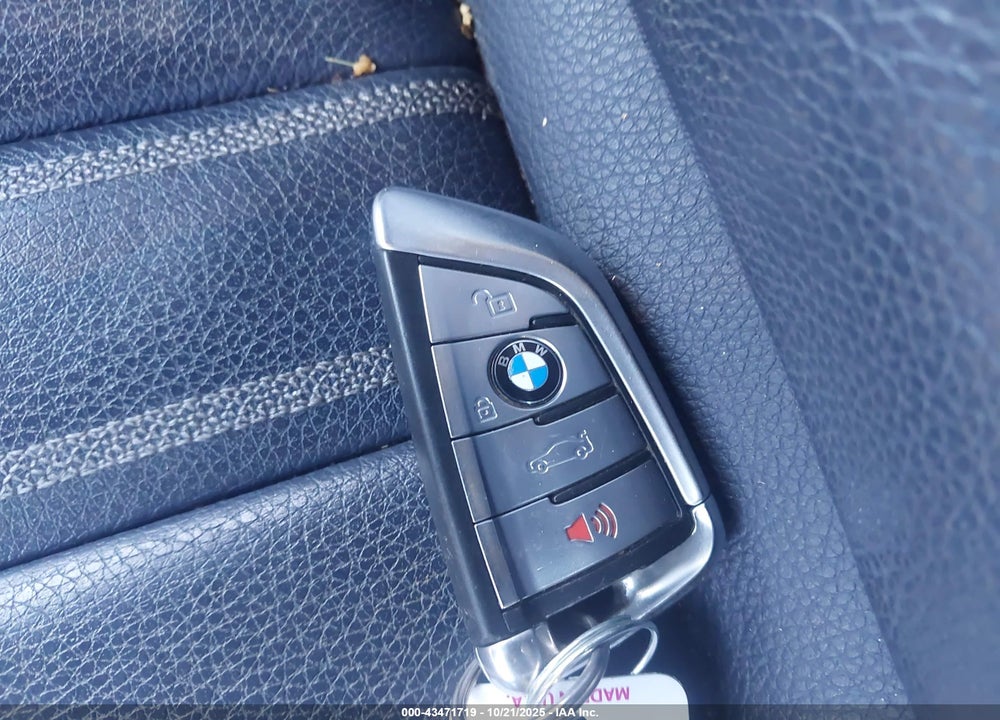 2017 BMW 540I XDRIVE VIN: WBAJE7C31HG890125
