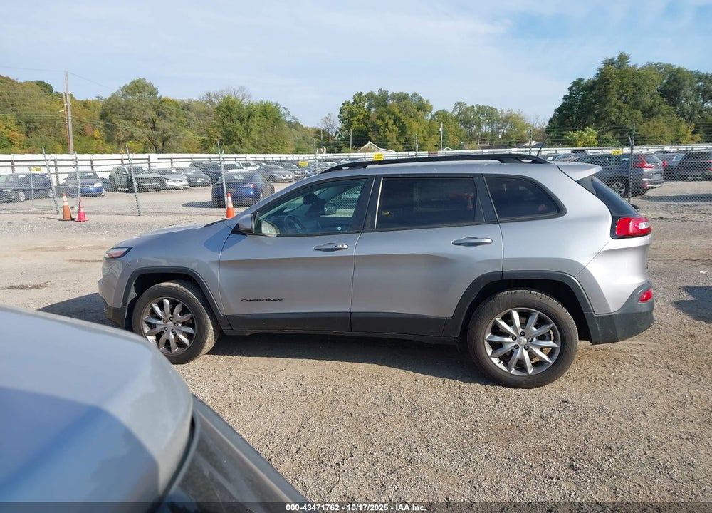 2017 JEEP CHEROKEE HIGH ALTITUDE 4X4 VIN: 1C4PJMDB5HW606210