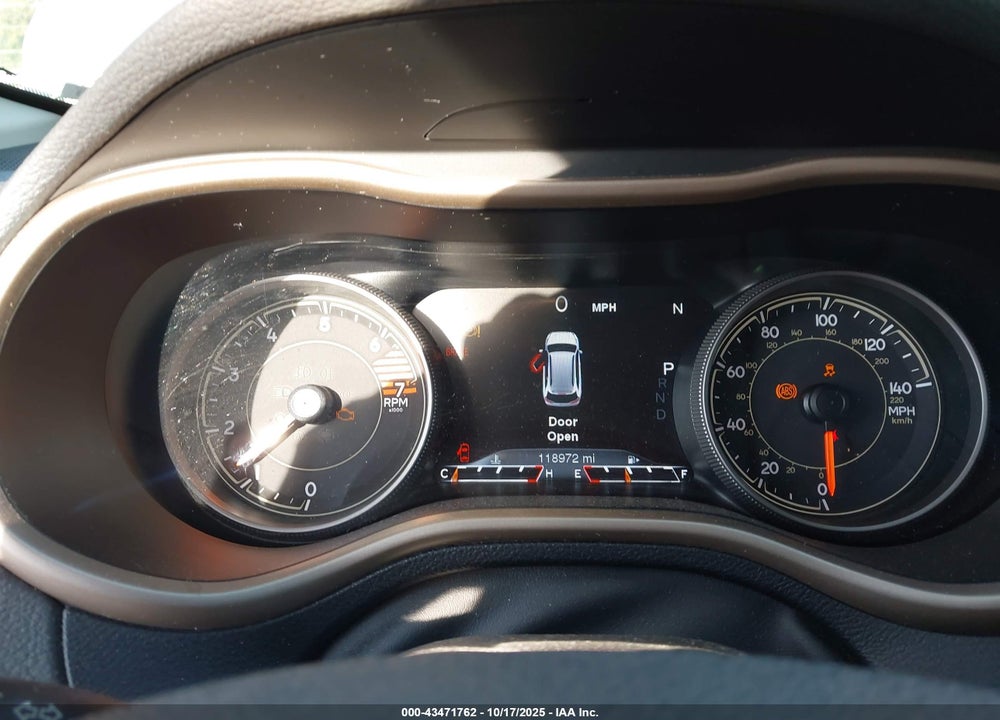 2017 JEEP CHEROKEE HIGH ALTITUDE 4X4 VIN: 1C4PJMDB5HW606210