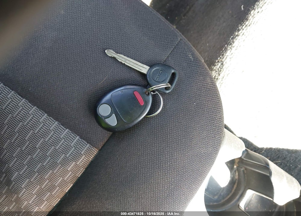 2011 GMC CANYON SLE1 VIN: 1GTE5MF90B8117800