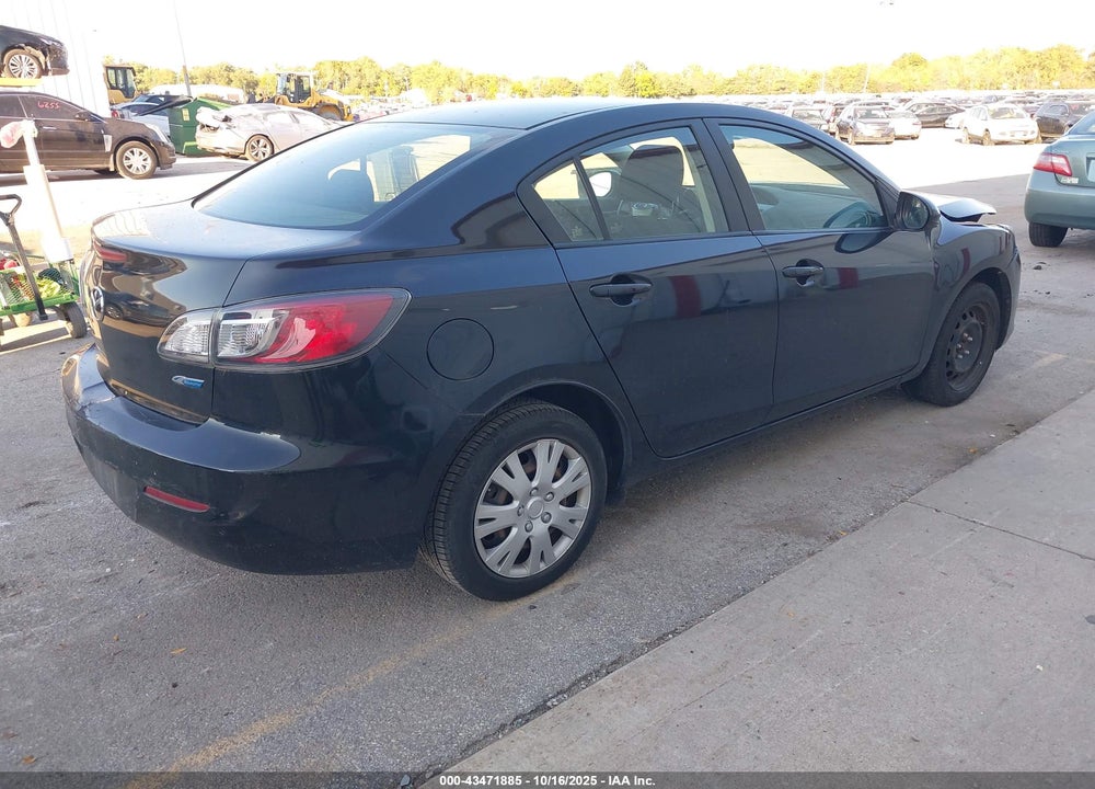 2013 MAZDA 3 VIN: JM1BL1U73D1762333