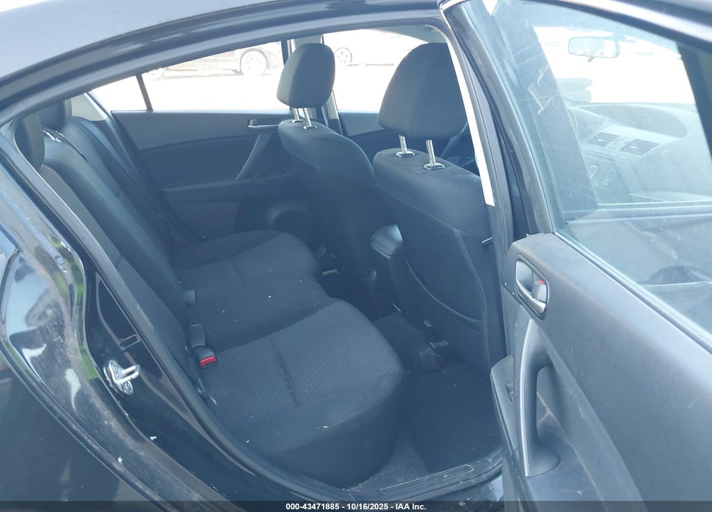 2013 MAZDA 3 VIN: JM1BL1U73D1762333
