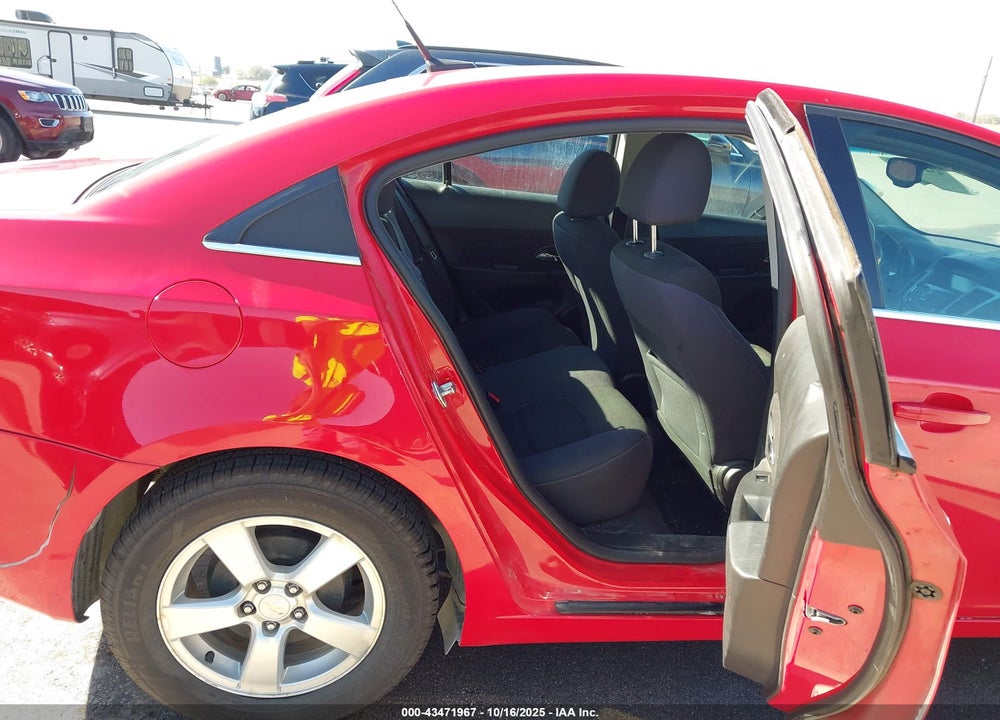 2014 CHEVROLET CRUZE 1LT AUTO VIN: 1G1PC5SB8E7205249