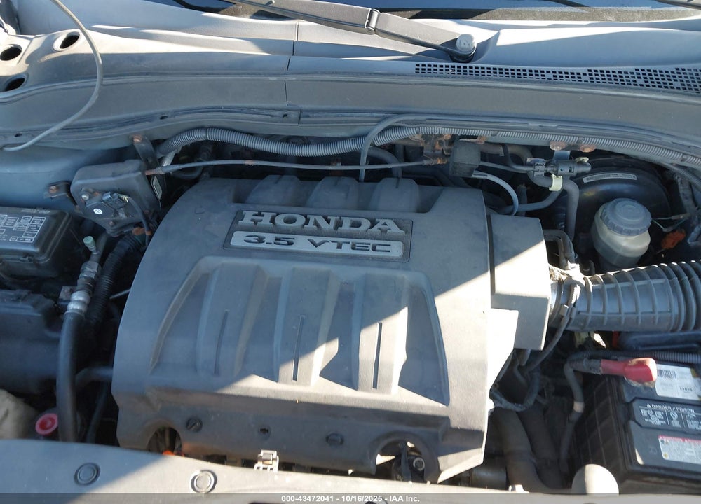 2007 HONDA PILOT VIN: 5FNYF18617B002304