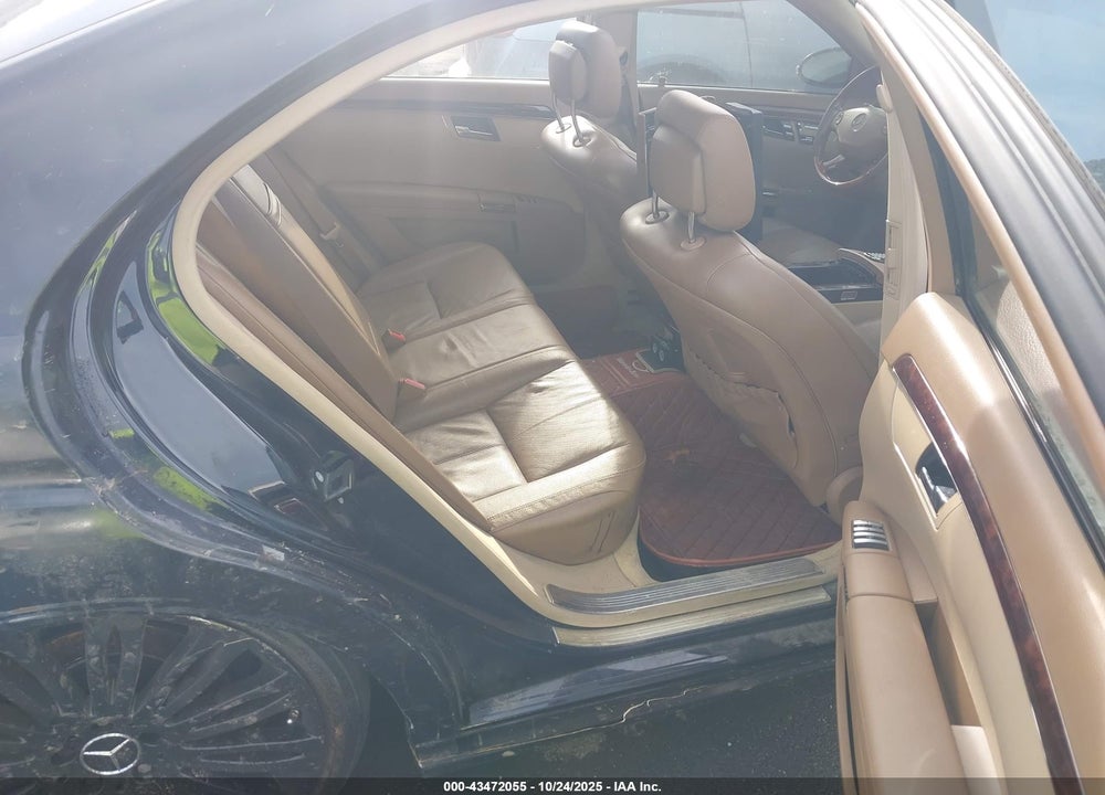 2008 MERCEDES-BENZ S 550 VIN: WDDNG71X18A187590