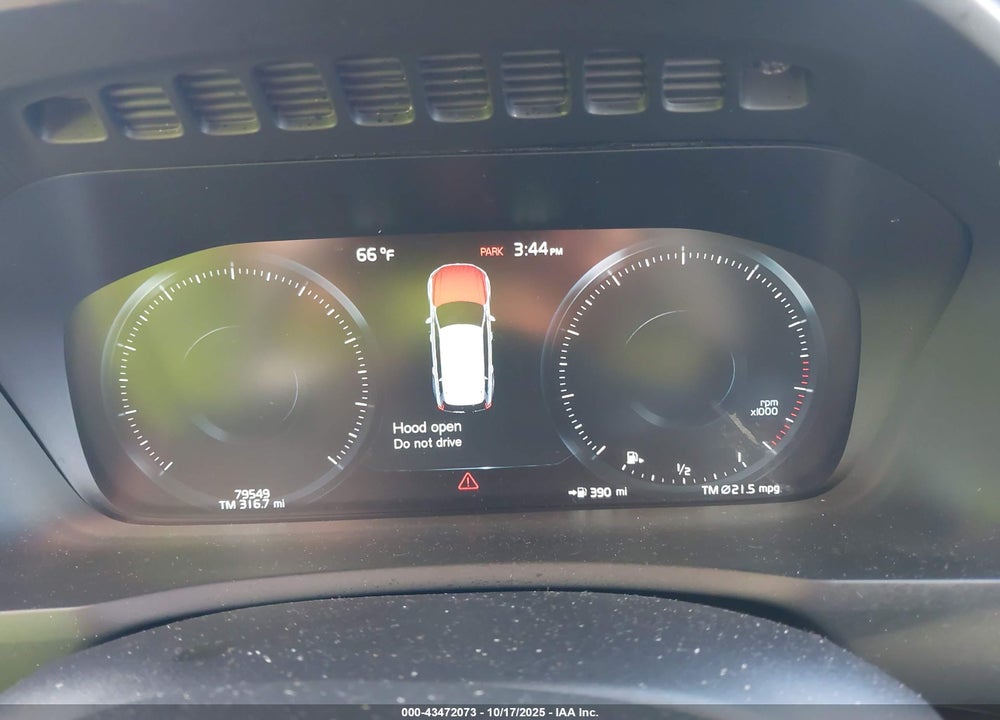 2018 VOLVO XC90 VIN: YV4A22PK4J1377876