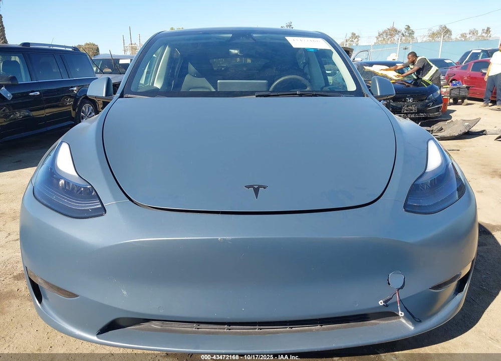 2022 TESLA MODEL Y VIN: 7SAYGDEFXNF532323