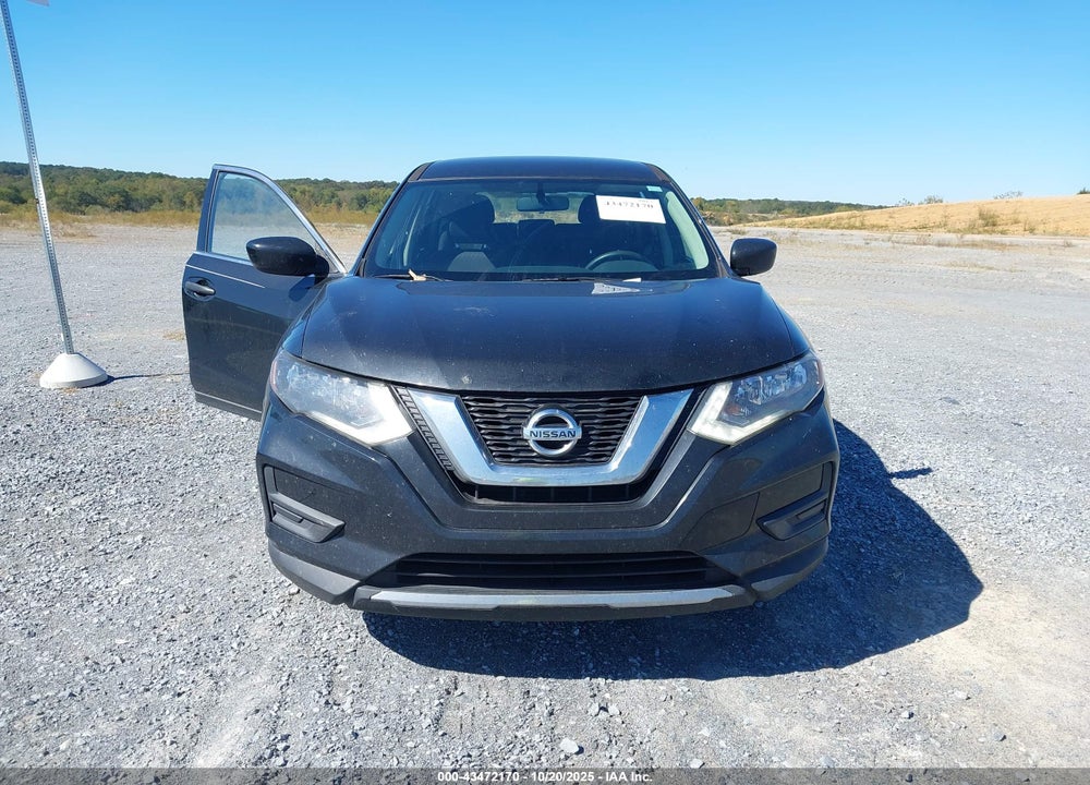2017 NISSAN ROGUE SPORT VIN: JN8AT2MT7HW391205