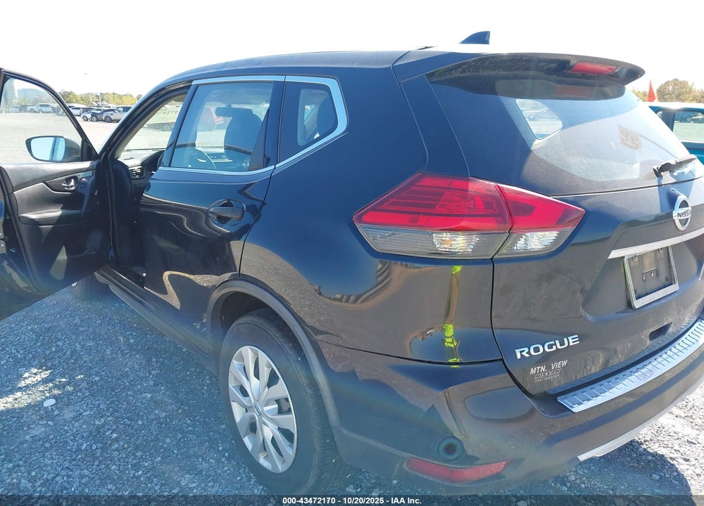 2017 NISSAN ROGUE SPORT VIN: JN8AT2MT7HW391205