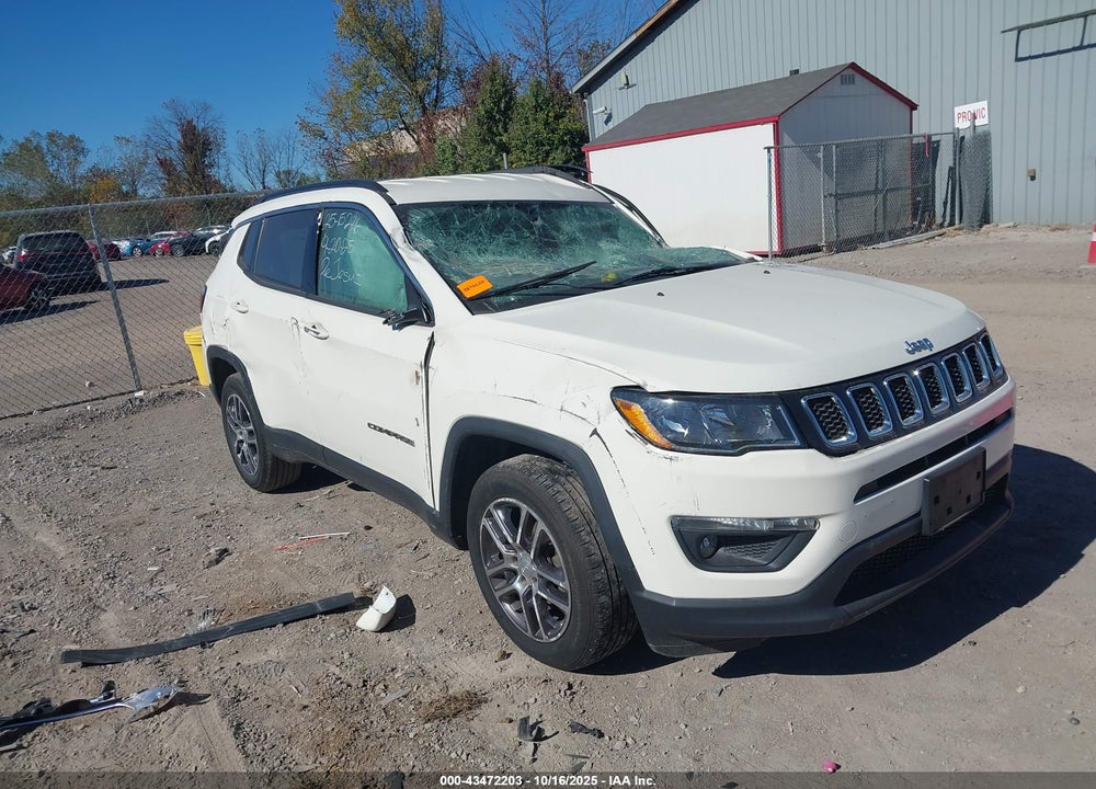 2019 JEEP COMPASS LATITUDE FWD VIN: 3C4NJCBB0KT663948