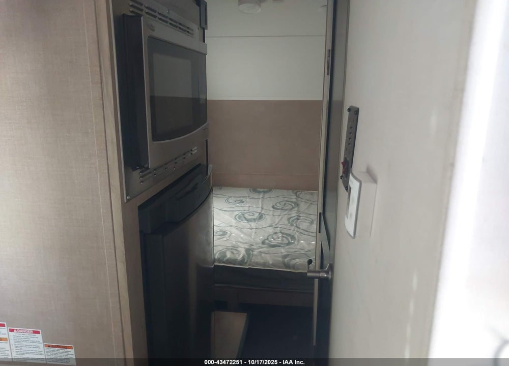 2019 FOREST RIVER RPOD 189 VIN: 4X4TRPU13KB022428