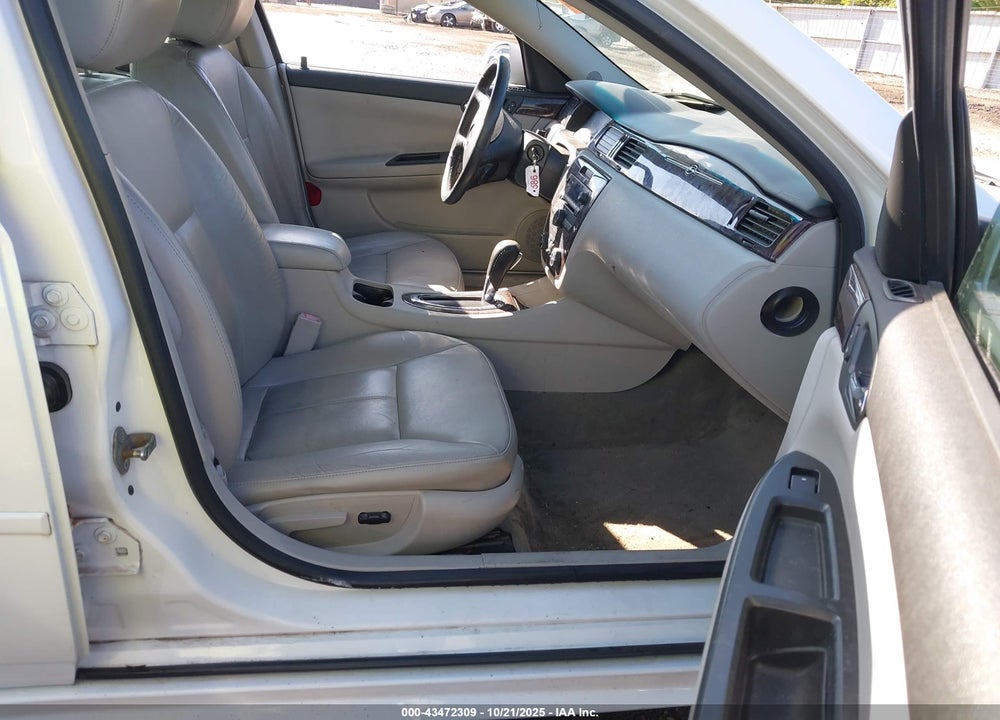 2012 CHEVROLET IMPALA LTZ VIN: 2G1WC5E32C1213552