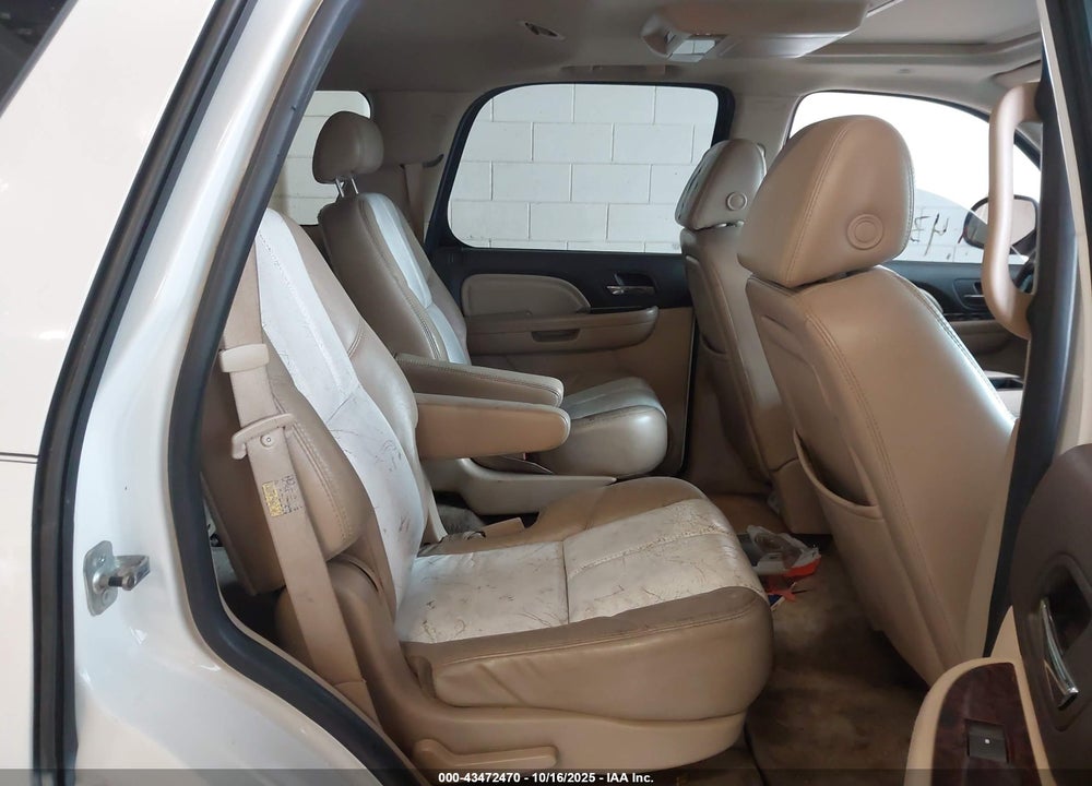 2007 GMC YUKON VIN: 1GKFK63817J172698