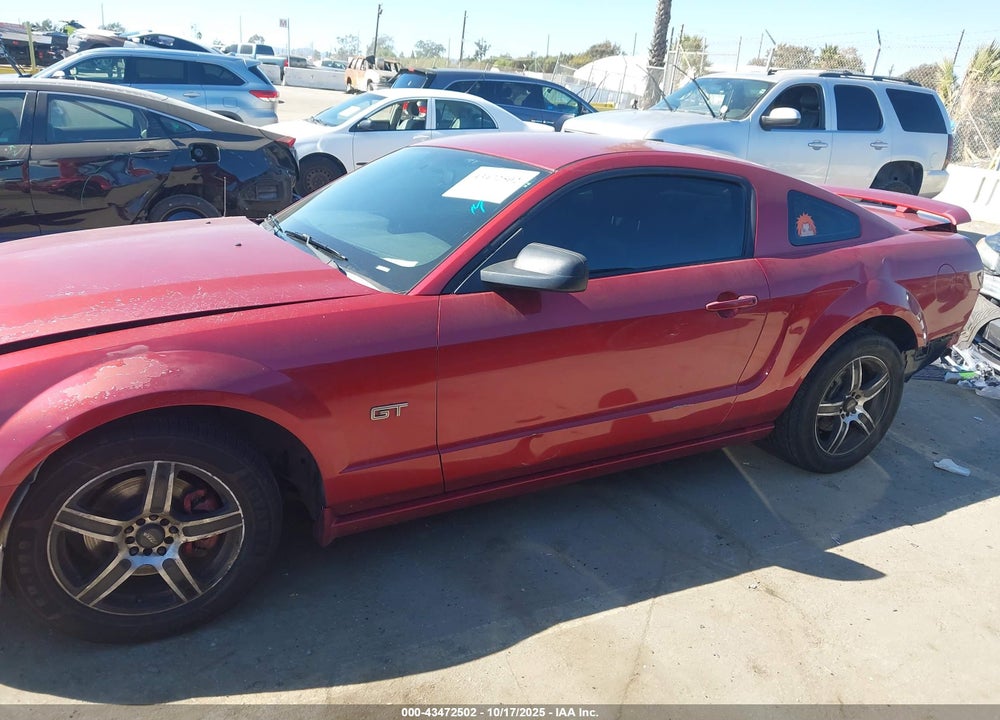 2007 FORD MUSTANG VIN: 1ZVFT82H475215524