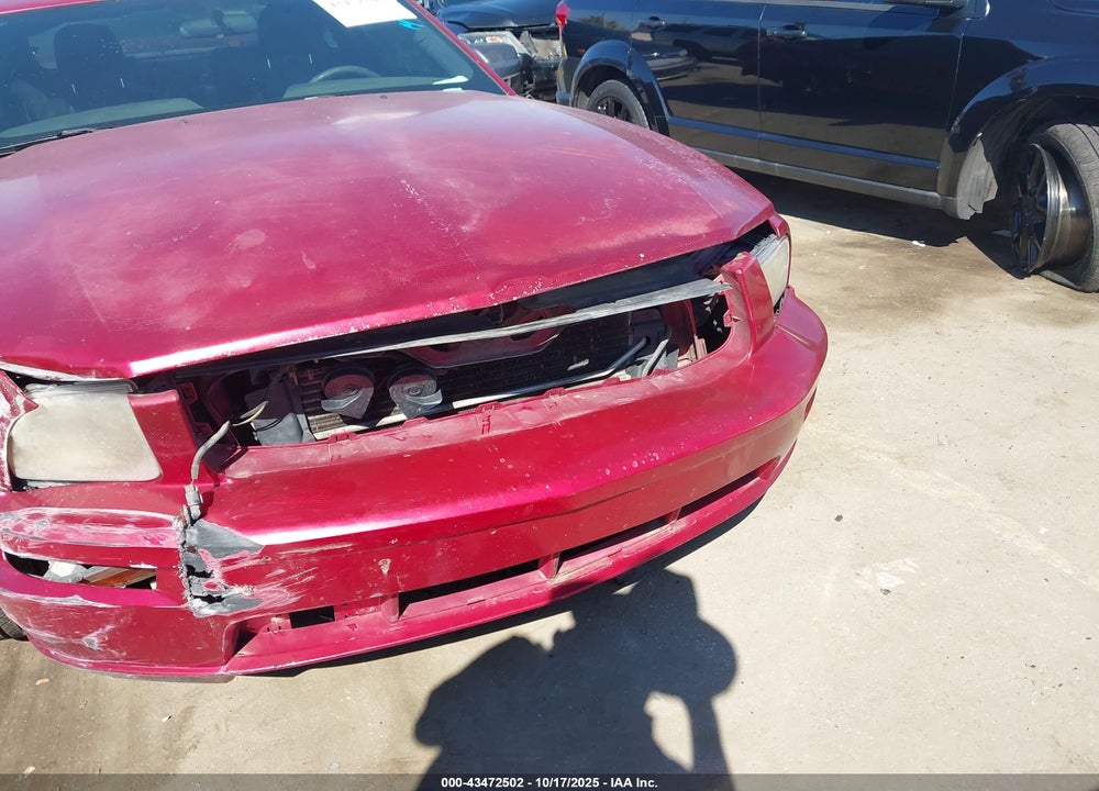 2007 FORD MUSTANG VIN: 1ZVFT82H475215524