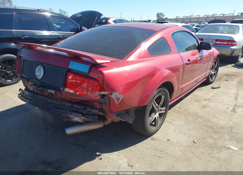 2007 FORD MUSTANG VIN: 1ZVFT82H475215524