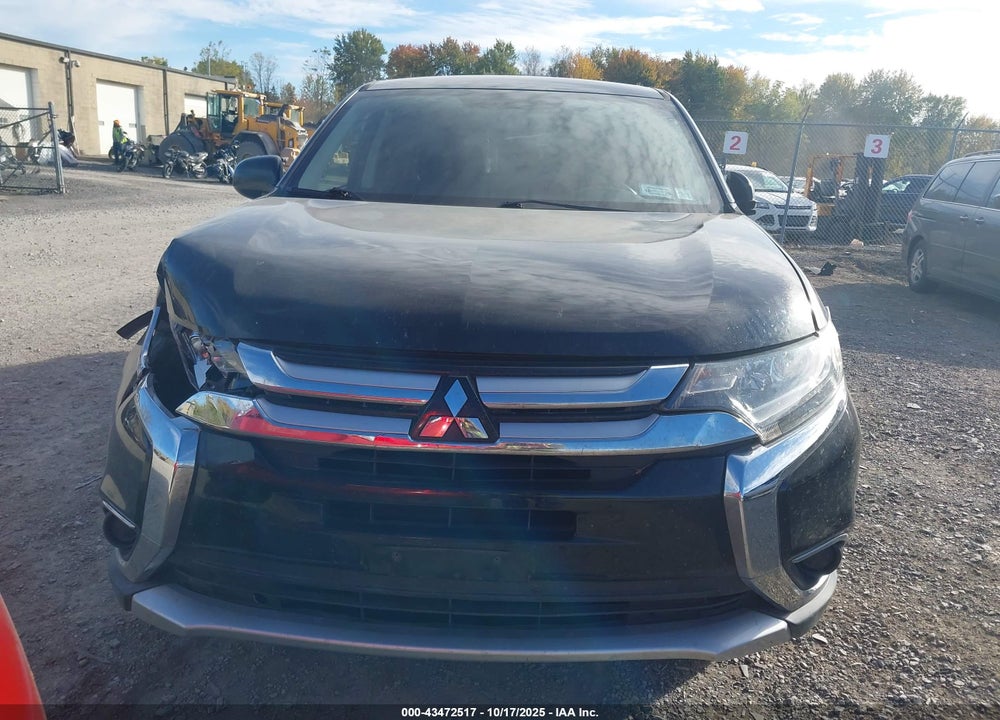 2016 MITSUBISHI OUTLANDER ES VIN: JA4AZ3A30GZ049008