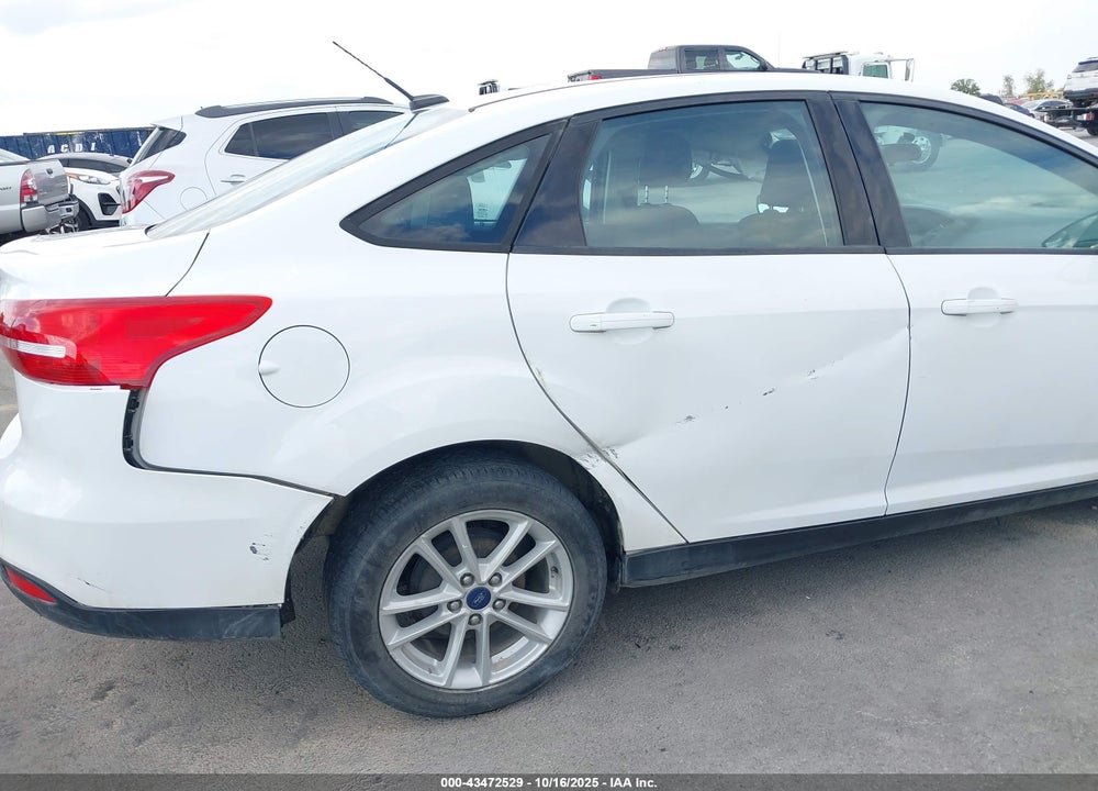 2018 FORD FOCUS SE VIN: 1FADP3F26JL250257