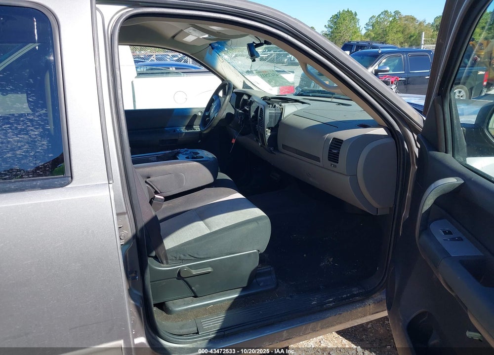 2007 GMC SIERRA 1500 SL VIN: 2GTEC13C371727060