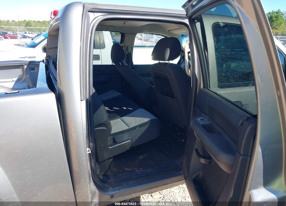 2007 GMC SIERRA 1500 SL VIN: 2GTEC13C371727060
