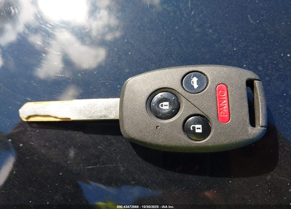 2012 HONDA CIVIC VIN: 2HGFG3B88CH524282