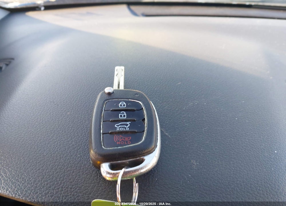 2019 HYUNDAI TUCSON VIN: KM8J23A48KU061461
