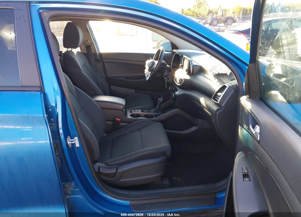 2019 HYUNDAI TUCSON VIN: KM8J23A48KU061461