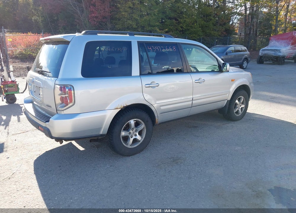 2008 HONDA PILOT VIN: 5FNYF18378B037128
