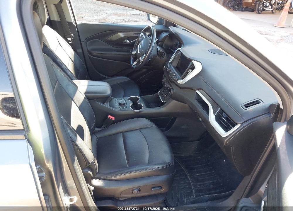 2019 GMC TERRAIN SLT VIN: 3GKALPEX7KL167184