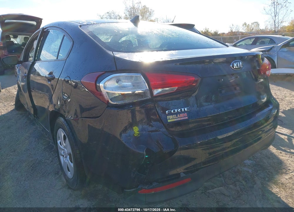 2017 KIA FORTE LX VIN: 3KPFL4A79HE122671