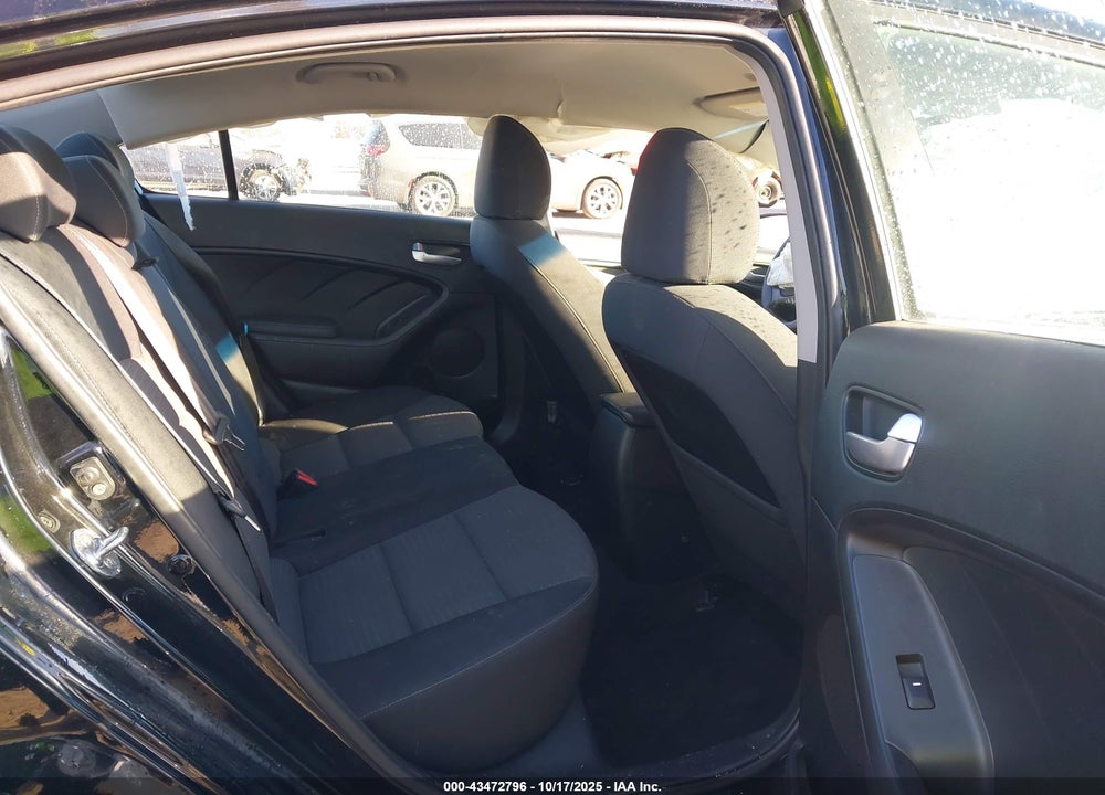2017 KIA FORTE LX VIN: 3KPFL4A79HE122671