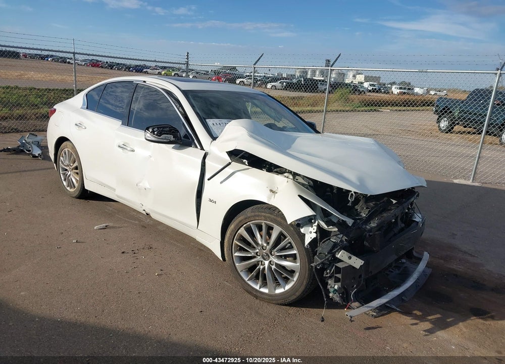 2018 INFINITI Q50 3.0T LUXE VIN: JN1EV7AR2JM610606