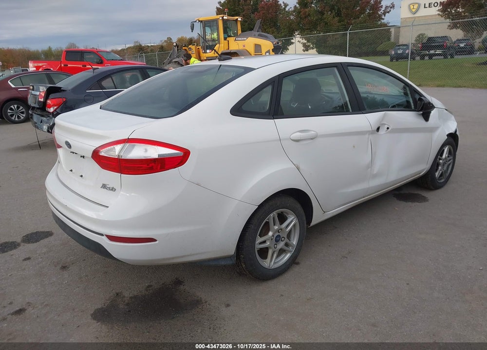 2018 FORD FIESTA SE VIN: 3FADP4BJ1JM127824