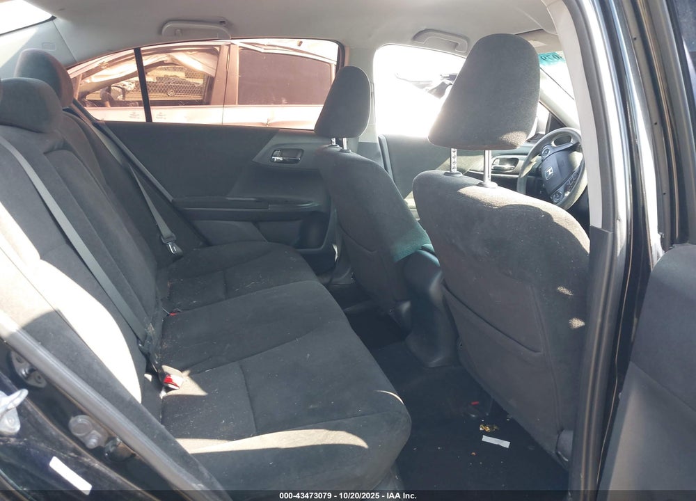 2013 HONDA ACCORD VIN: 1HGCR2F35DA244468