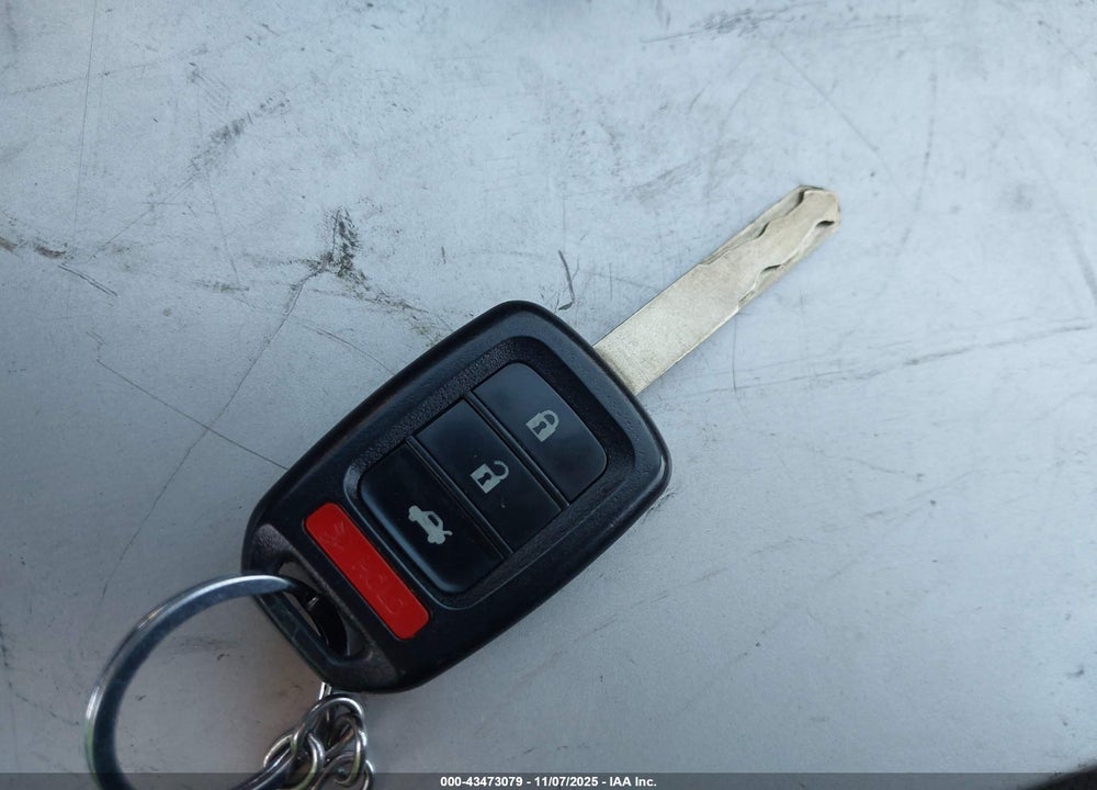 2013 HONDA ACCORD VIN: 1HGCR2F35DA244468