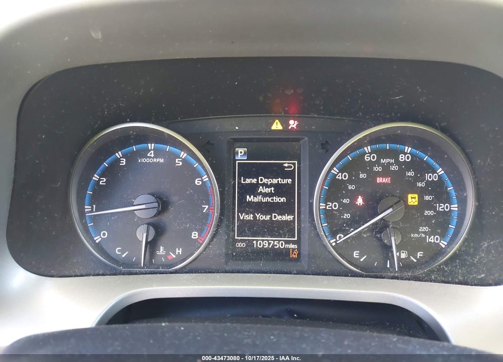 2018 TOYOTA RAV4 XLE VIN: 2T3WFREVXJW474326