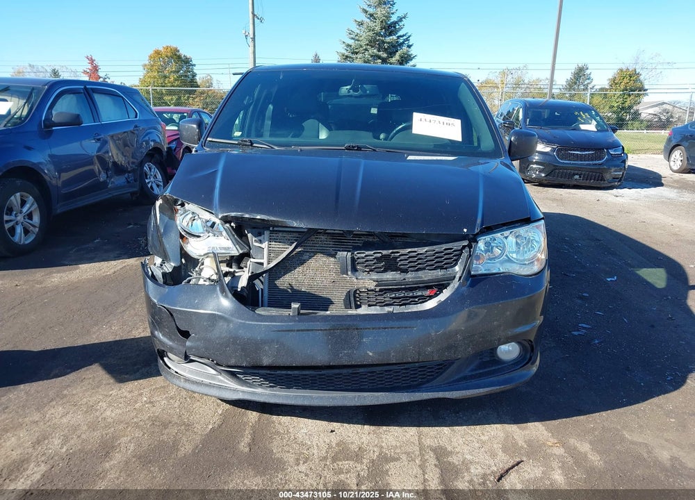 2013 DODGE GRAND CARAVAN R/T VIN: 2C4RDGEG2DR587906