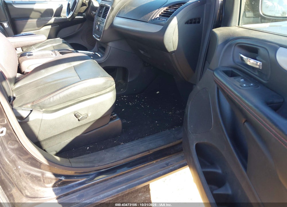 2013 DODGE GRAND CARAVAN R/T VIN: 2C4RDGEG2DR587906