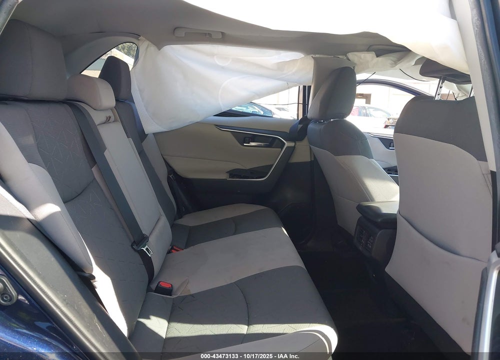 2021 TOYOTA RAV4 HYBRID VIN: 4T3RWRFV3MU037560