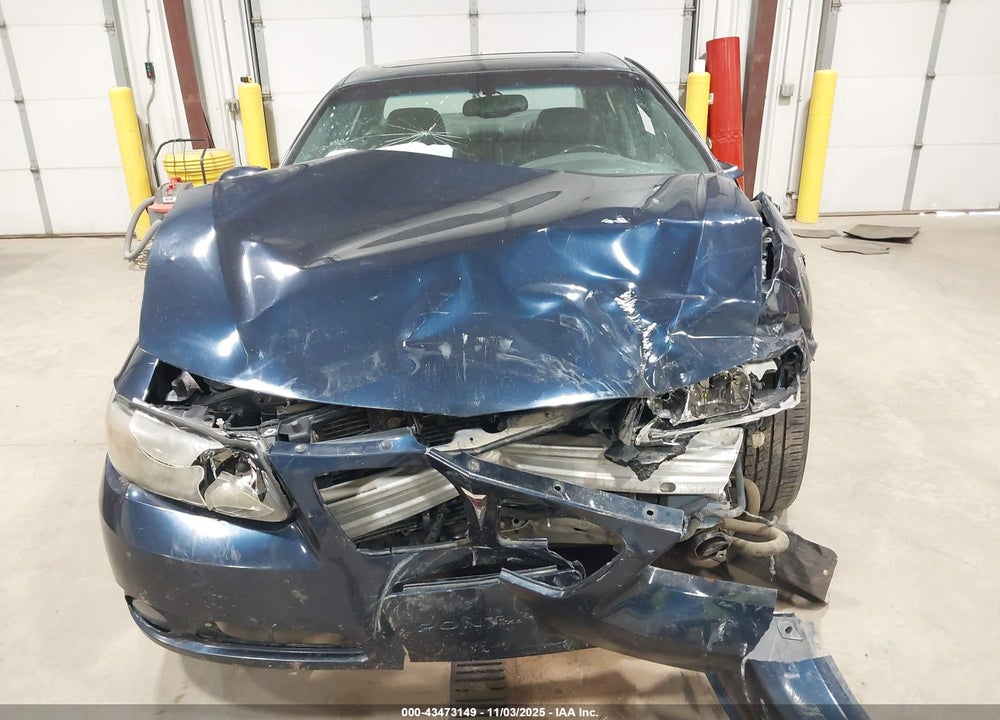 2005 PONTIAC BONNEVILLE GXP VIN: 1G2HZ54Y05U240241