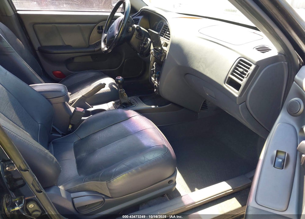 2003 HYUNDAI ELANTRA GT VIN: KMHDN55D33U100419